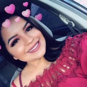 Meet your Posher, Daniela